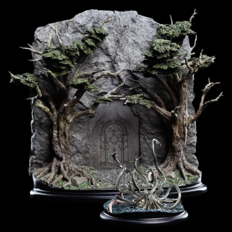 The Lord of the Rings: The Fellowship of the Ring - Watcher in the Water 3" Miniature Statue