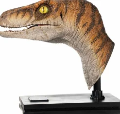 The Lost World: Jurassic Park - Male Velociraptor 1:1 Scale Life-Size Bust