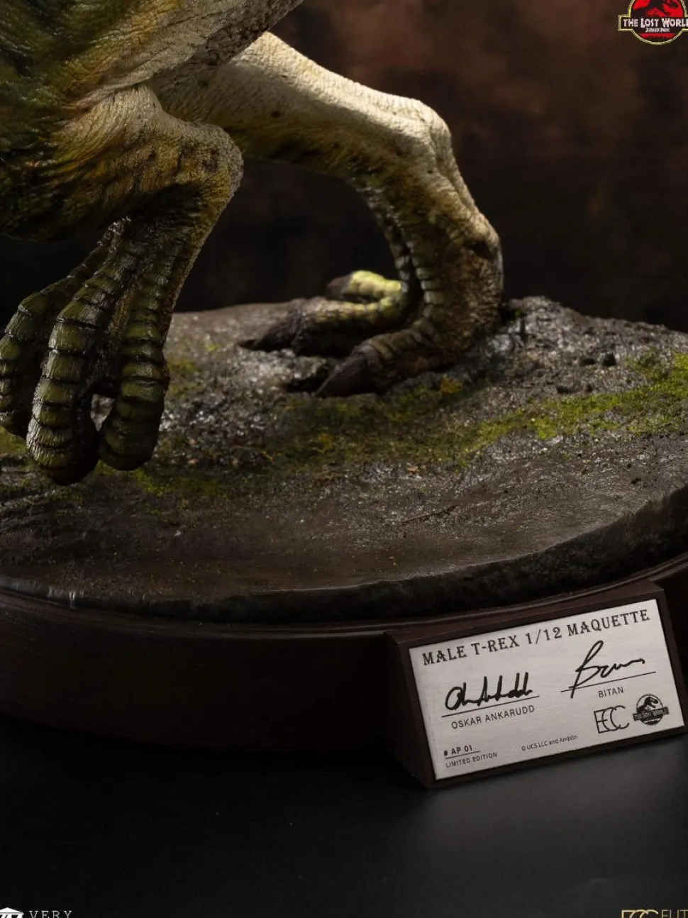 The Lost World: Jurassic Park - Tyrannosaur Buck (Male T-Rex) 1/12th Scale Maquette Statue