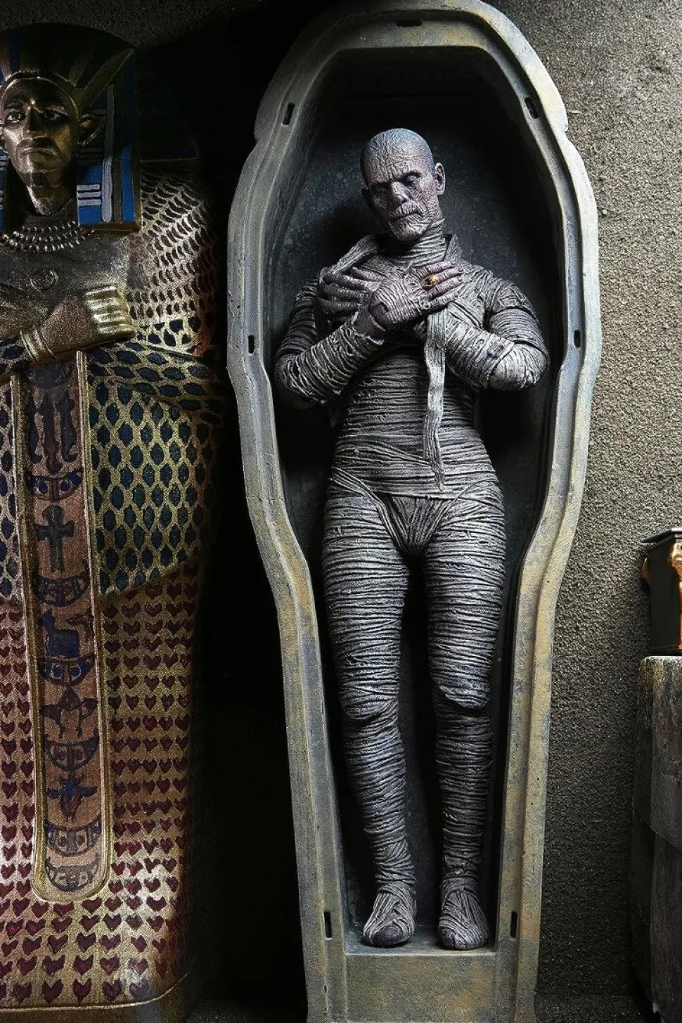 The Mummy (1932) - Mummy Ultimate 7" Scale Action Figure