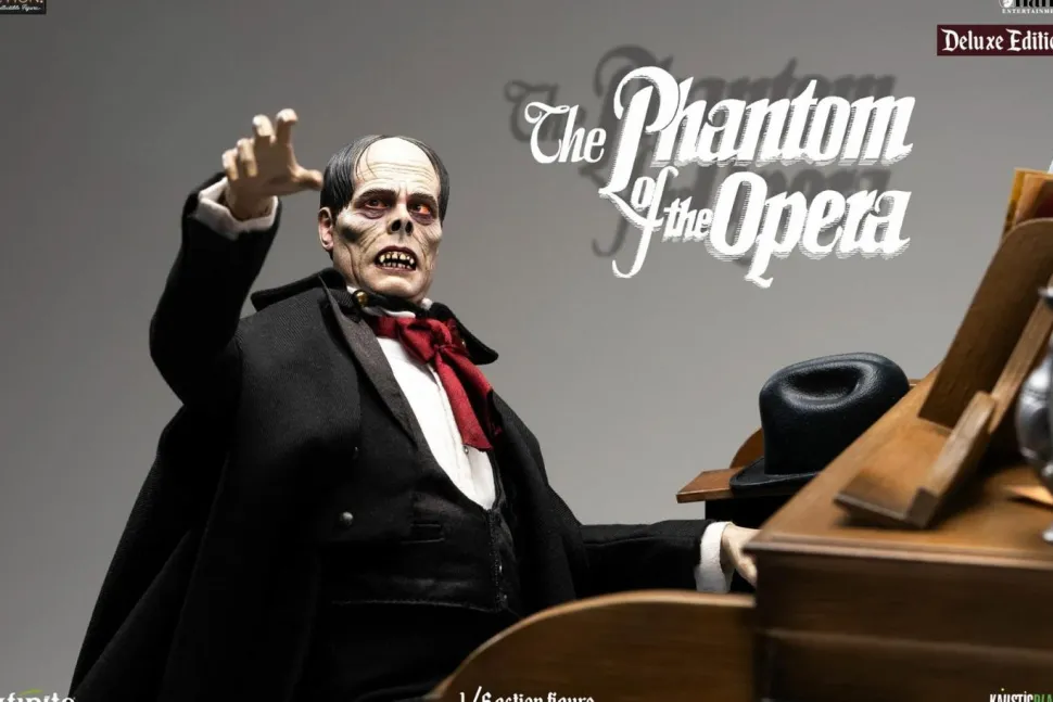 The Phantom of the Opera (1925) - Lon Chaney as the Phantom of the Opera Deluxe 1/6th Scale Action Figure