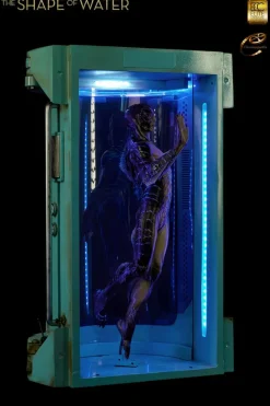 The Shape of Water - Amphibian Man 1/3 Scale Maquette Statue