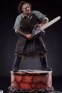 The Texas Chainsaw Massacre (2003) - Leatherface 1/4 Scale Statue