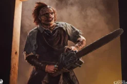 The Texas Chainsaw Massacre (2003) - Leatherface 1/4 Scale Statue