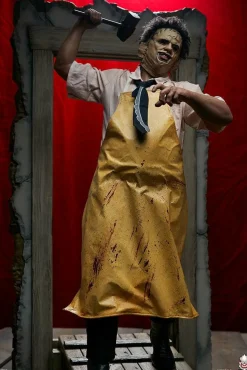 The Texas Chainsaw Massacre - Leatherface “The Butcher” 1/3 Scale Statue