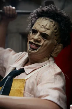 The Texas Chainsaw Massacre - Leatherface “The Butcher” 1/3 Scale Statue