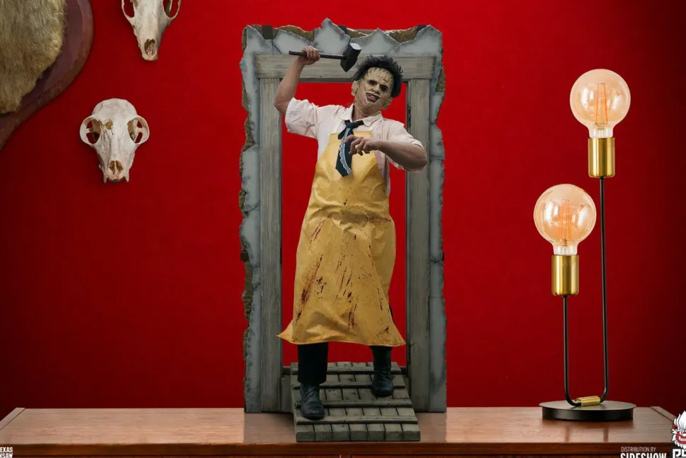 The Texas Chainsaw Massacre - Leatherface “The Butcher” 1/3 Scale Statue