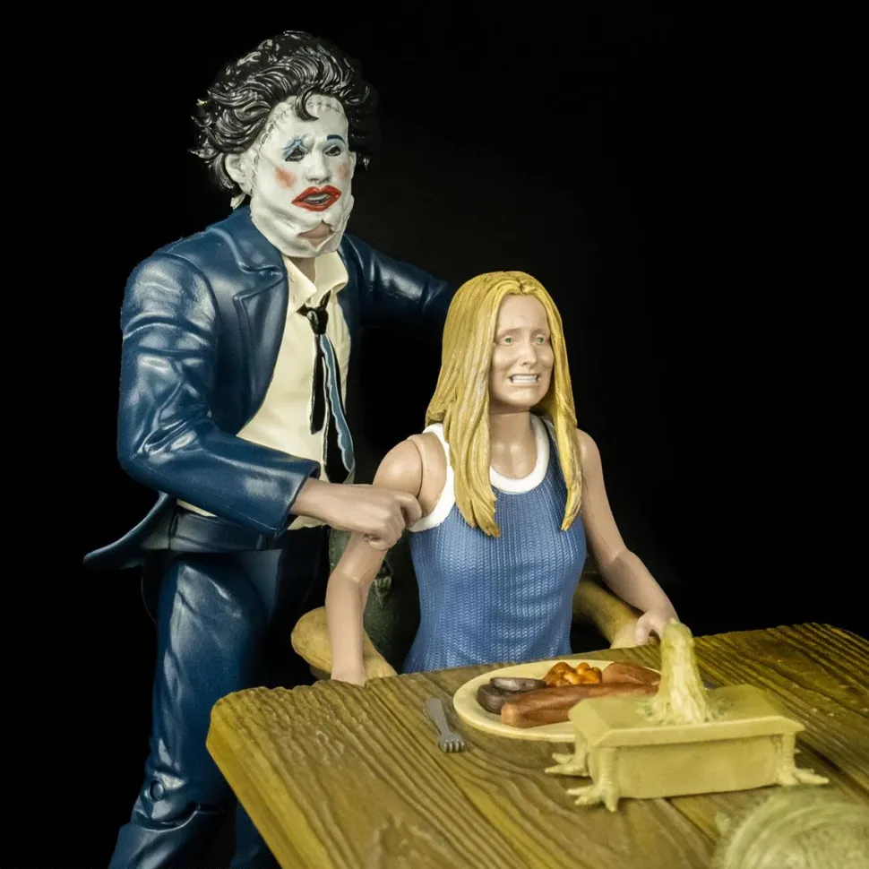 The Texas Chainsaw Massacre (1974) - Dinner Scene 5" Scale Action Figure Playset