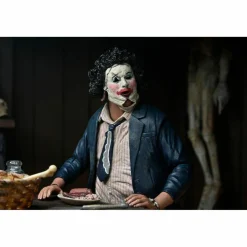 The Texas Chainsaw Massacre (1974) - Pretty Woman Leatherface 50th Anniversary Ultimate 7
