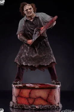 The Texas Chainsaw Massacre (2003) - Leatherface Deluxe 1/4 Scale Statue