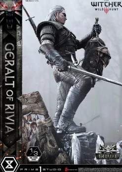 The Witcher 3: Wild Hunt - Geralt of Rivia Deluxe 1/3 Scale Statue (Int Sales Only)