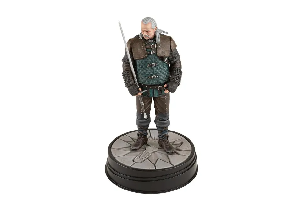 The WItcher 3: Wild Hunt - Vesemir 8” PVC Statue