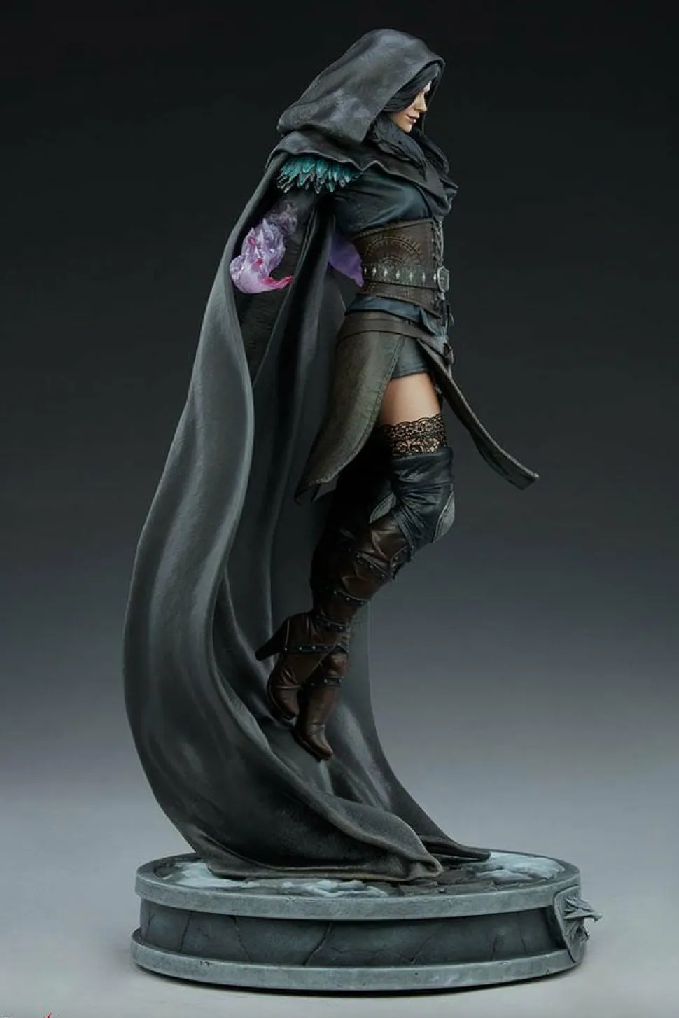 The Witcher 3: Wild Hunt - Yennefer 19” Statue
