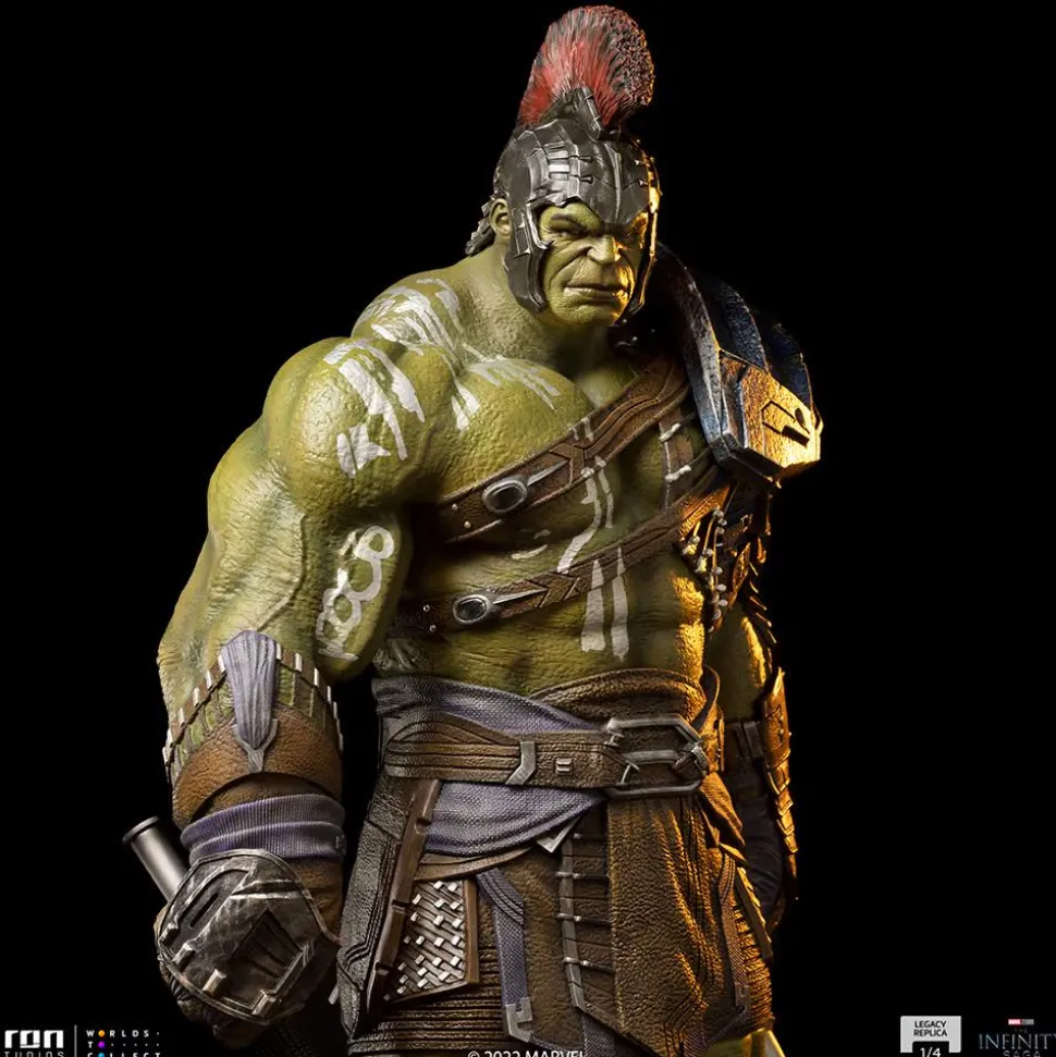 Thor 3: Ragnarok - Gladiator Hulk Infinity Saga Legacy Replica 1/4 Scale Statue