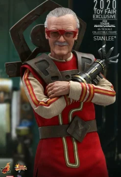 Thor 3: Ragnarok - Stan Lee Cameo 1/6th Scale Hot Toys Action Figure (2020 Toy Fair Exclusive)