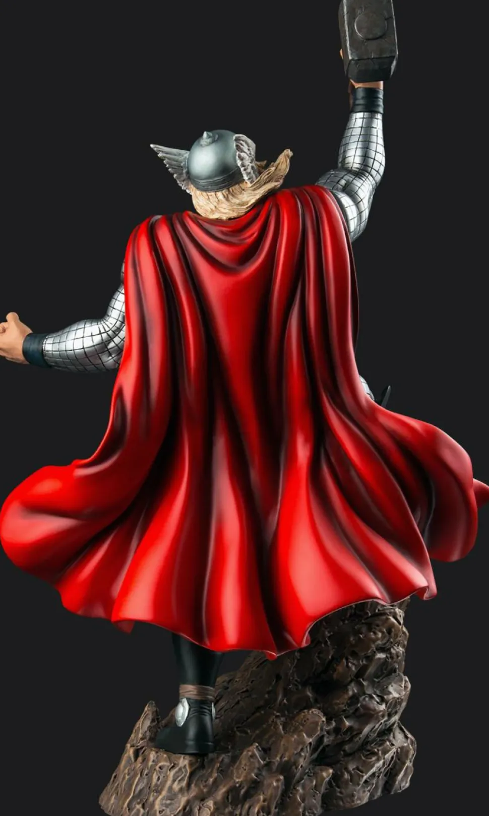Thor - 1/6th Scale Limited Edition Statue