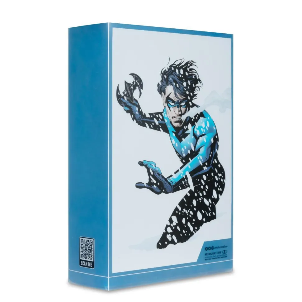 Titans - Nightwing Frostbite Edition DC Multiverse Gold Label 7" Scale Action Figure