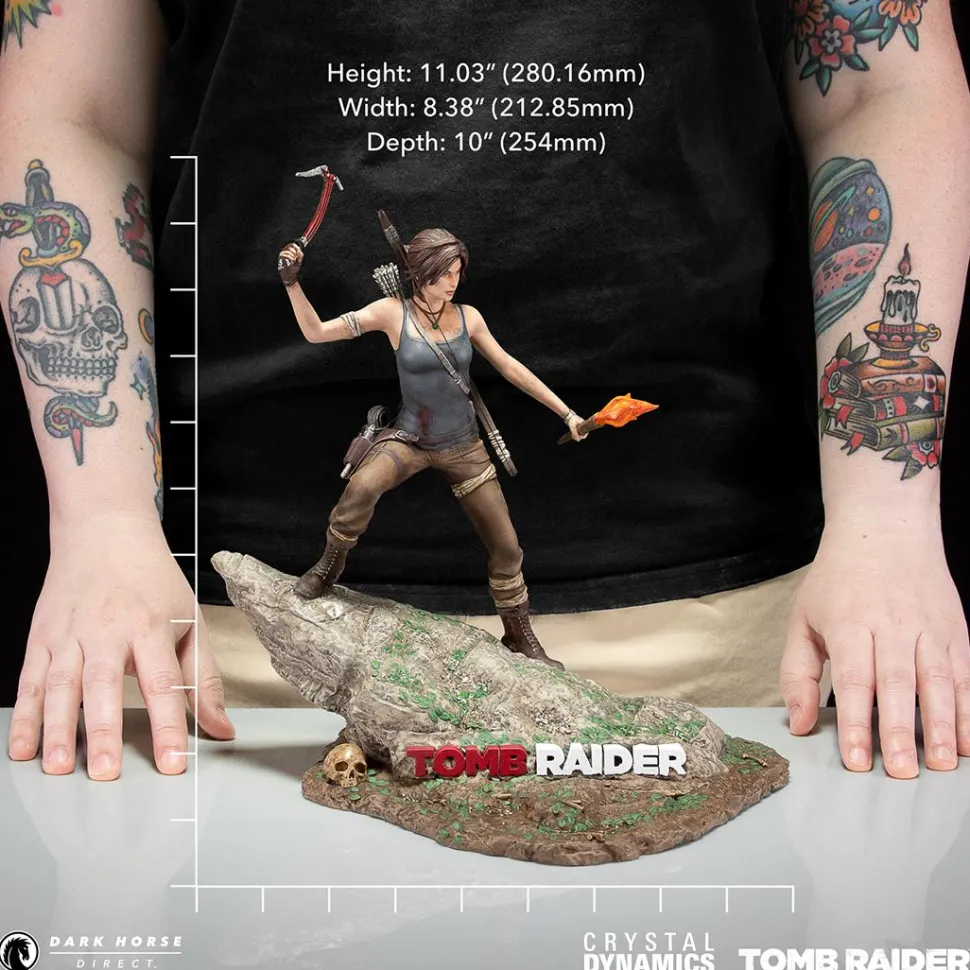 Tomb Raider - Lara Croft (Survivor Era) 11" Statue