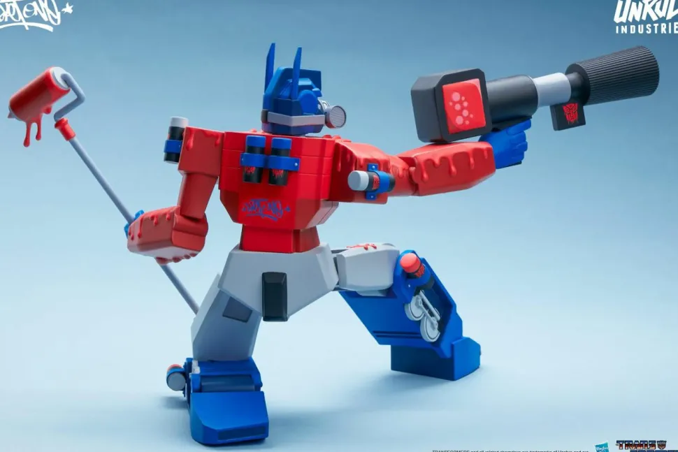 Transformers - Optimus Prime 9” Vinyl Figure by Sket One
