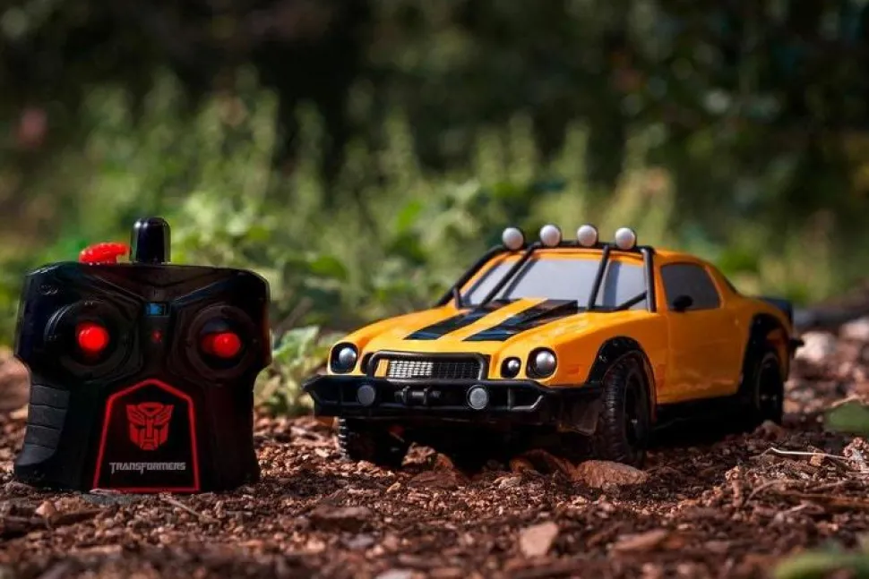 Transformers: Rise of the Beasts - 1977 Chevrolet Camaro (Offroad) 1/16th Scale R/C Remote Control Vehicle Replica