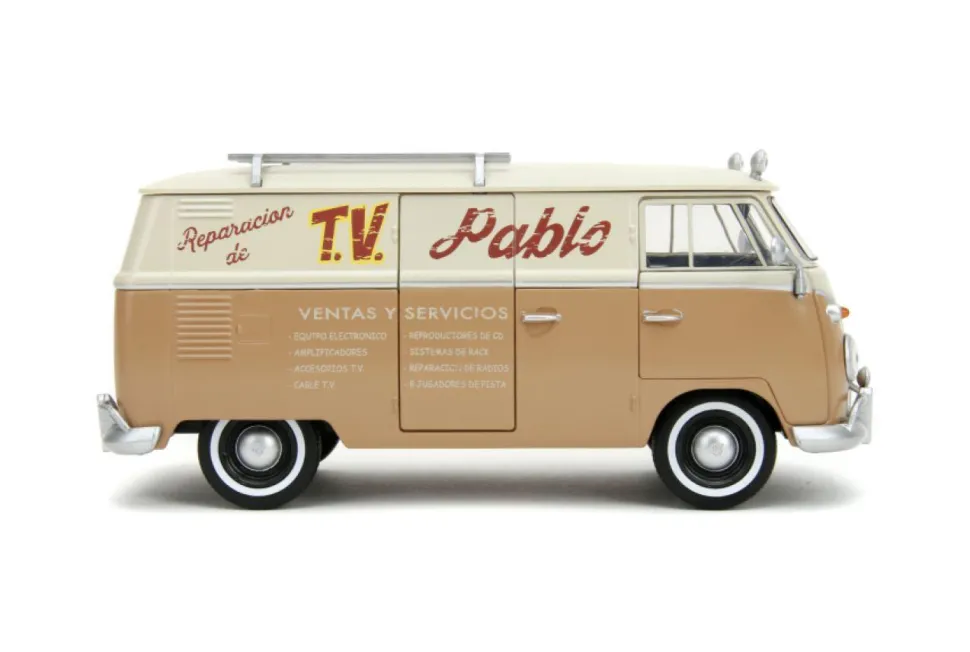 Transformers: Rise of the Beasts - 1967 Volkswagen Bus Wheeljack Hollywood Rides 1/24th Scale Die-Cast Vehicle Replica