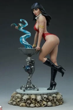 Vampirella - Vampirella 1/3 Scale Statue