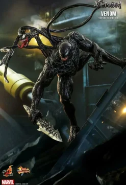 Venom - Venom 1/6th Scale Hot Toys Action Figure