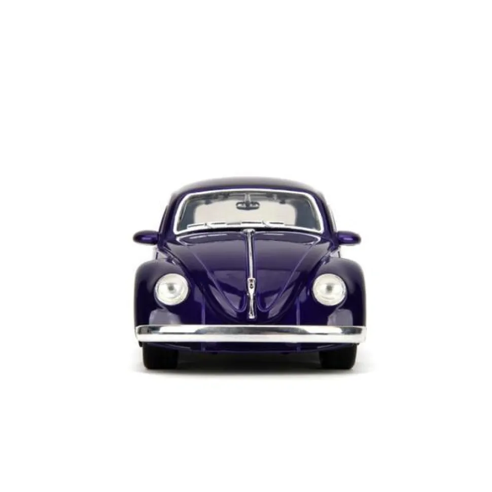 Wednesday (2022) - Wednesday Addams & Thing with Volkswagon Beetle Hollywood Rides 1/24th Scale Die-Cast Vehicle Replica