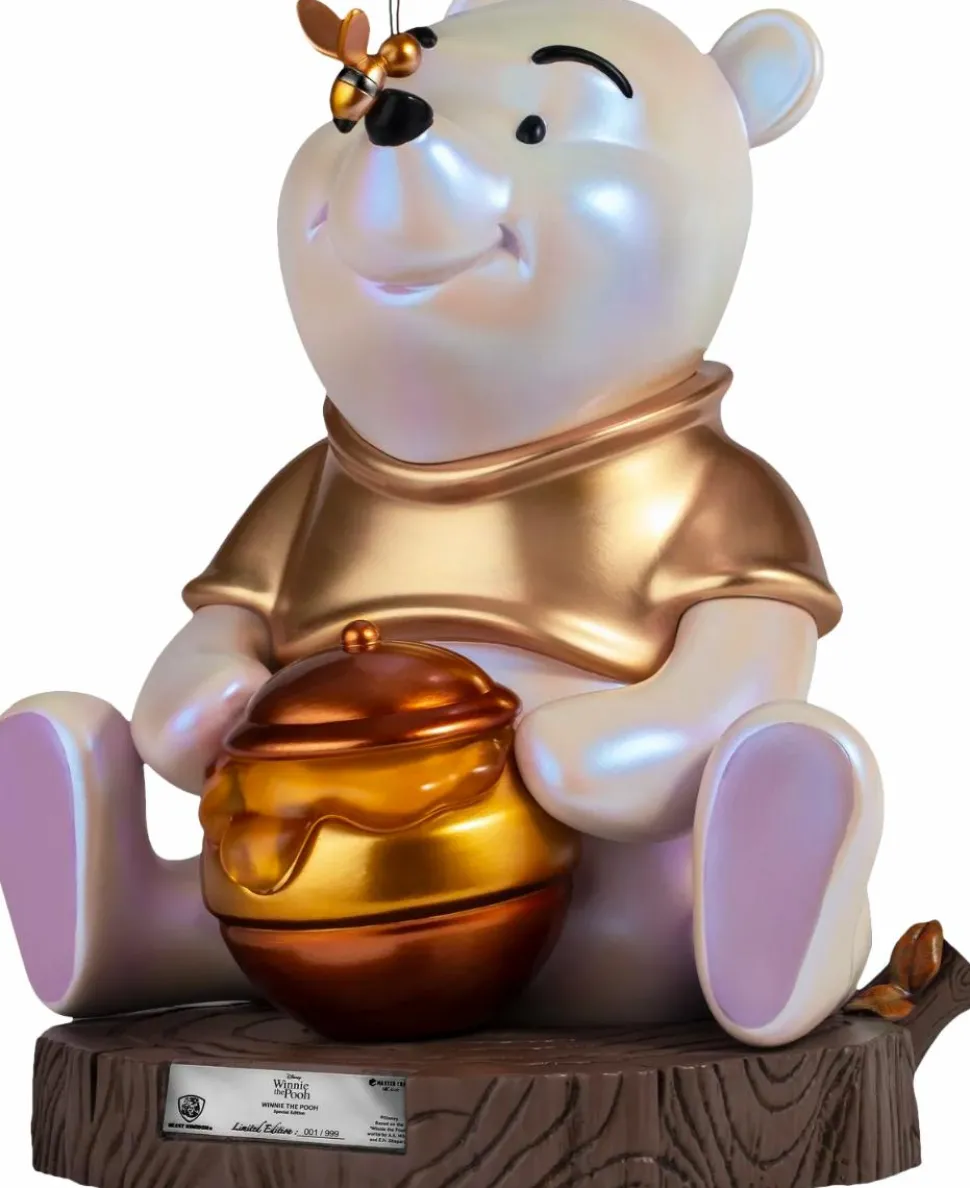 Winnie the Pooh - Winnie the Pooh Special Edition Master Craft 12" Statue