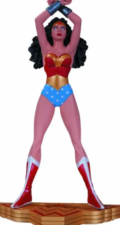 Wonder Woman - The Art of War 7" Statue