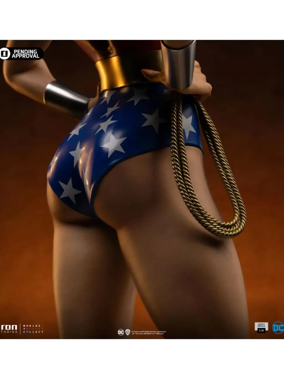 Wonder Woman - Wonder Woman (DC Trinity) Legacy Replica 1/4 Scale Statue