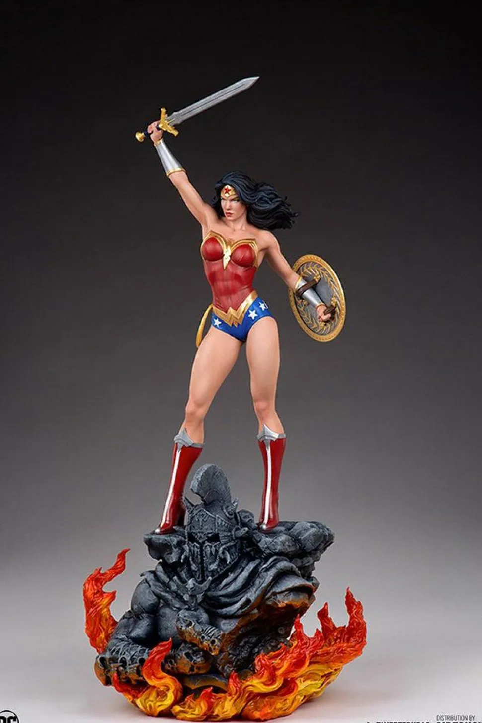 Wonder Woman - Wonder Woman 1/6th Scale Maquette Statue