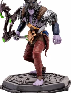 World of Warcraft - Elf Druid & Elf Rogue (Epic) 1/12th Scale Posed Figure