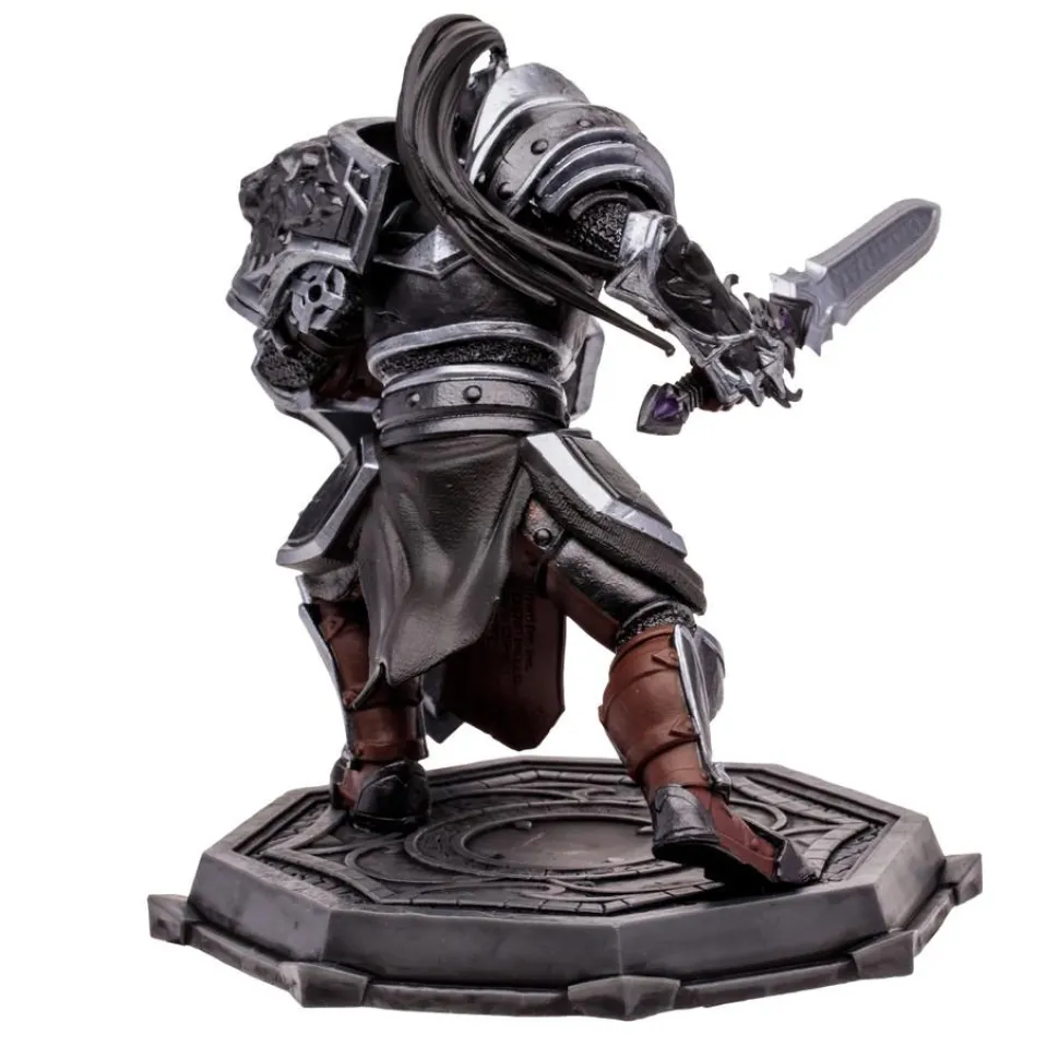 World of Warcraft - Human Warrior & Human Paladin (Epic) 1/12th Scale Posed Figure