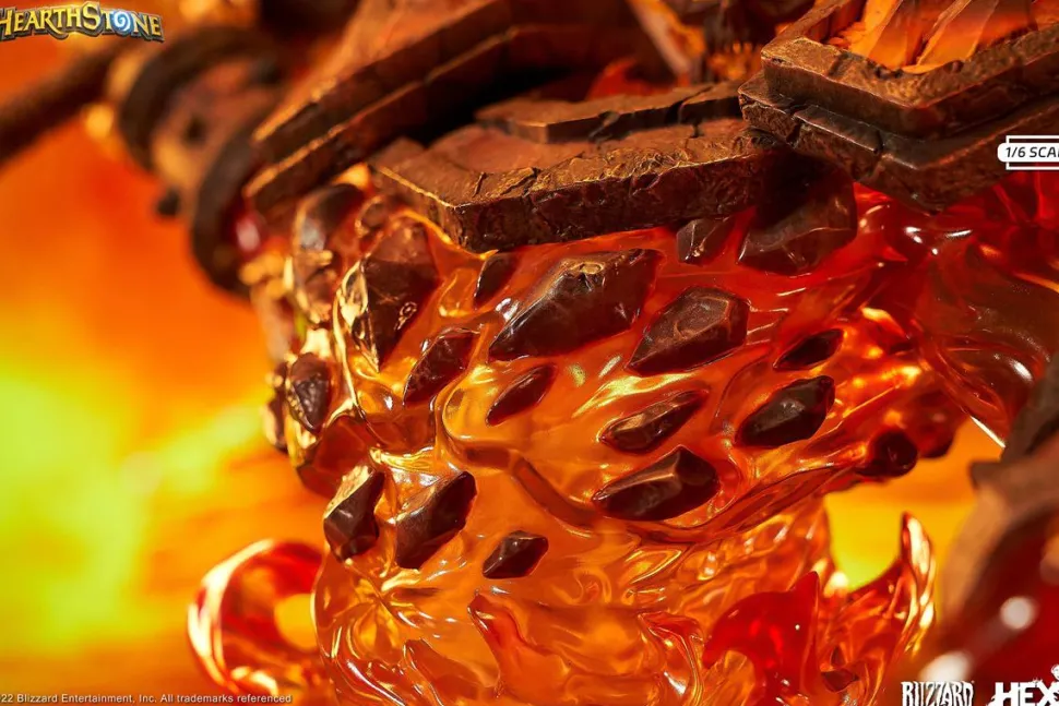 World of Warcraft - Ragnaros the Firelord 18" Statue