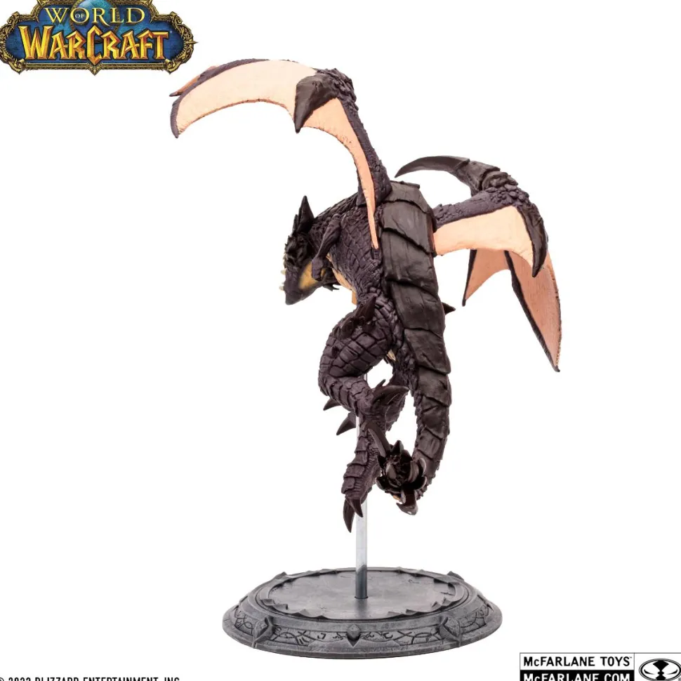 World of Warcraft - Red Highland Drake & Black Proto-Drake 1/12 Scale Posed Figure 2-Pack
