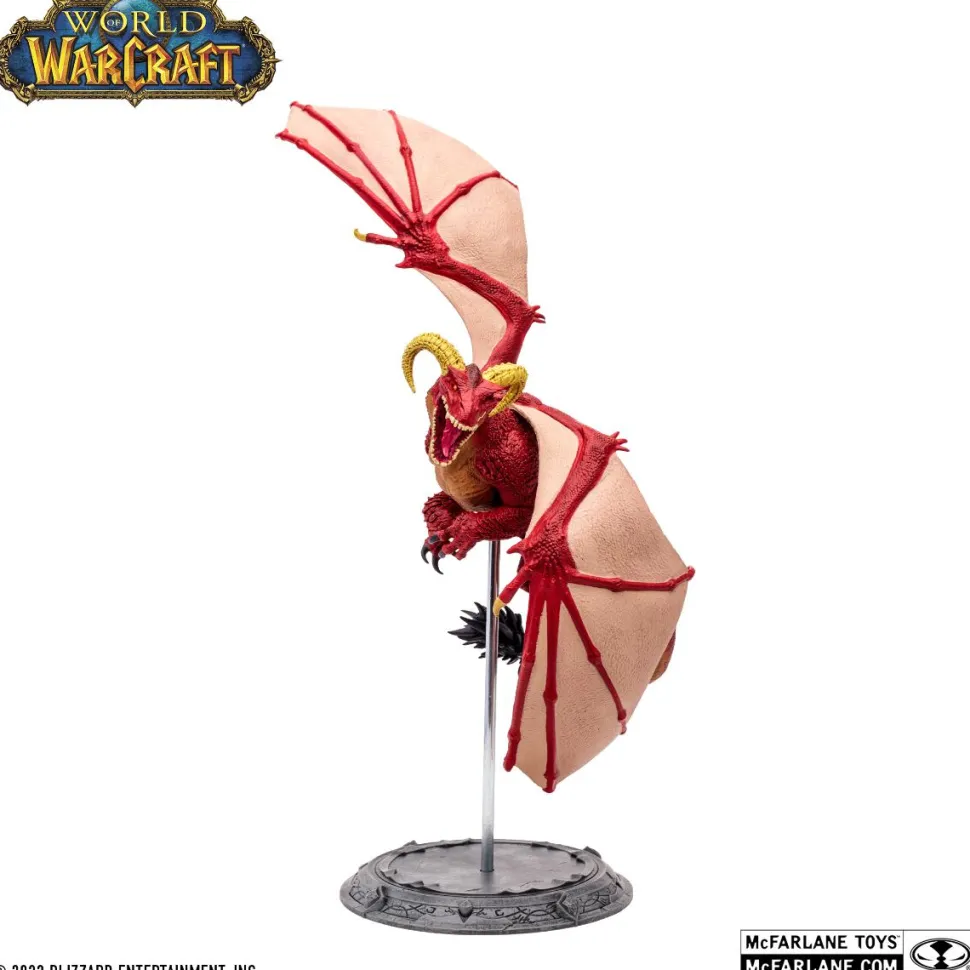 World of Warcraft - Red Highland Drake & Black Proto-Drake 1/12 Scale Posed Figure 2-Pack