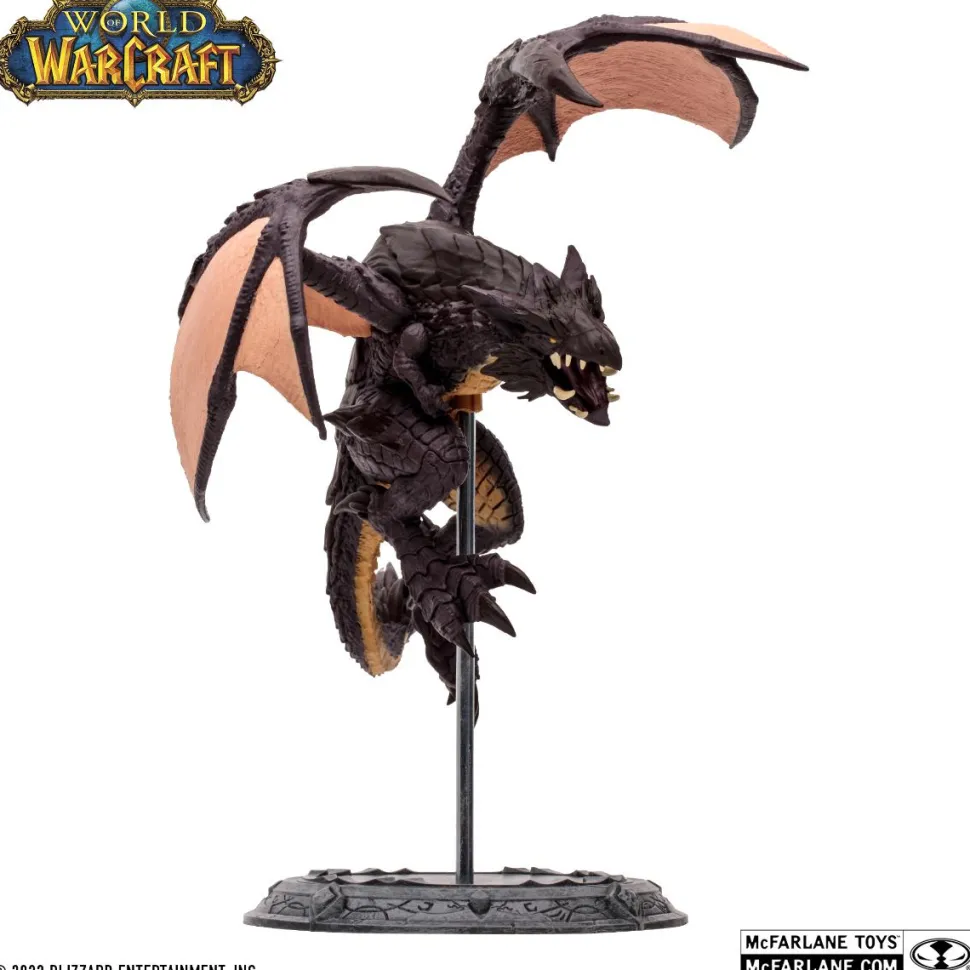 World of Warcraft - Red Highland Drake & Black Proto-Drake 1/12 Scale Posed Figure 2-Pack