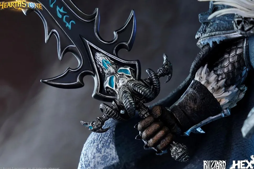 World of Warcraft - The Lich King 1/10th Scale Statue