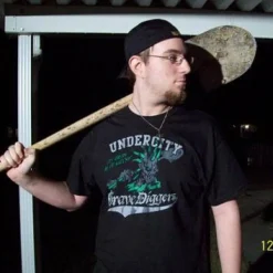 World of Warcraft - Undercity Grave Diggers Male T-Shirt