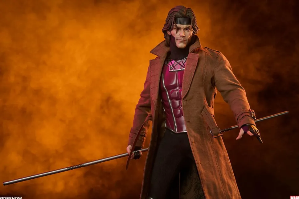 X-Men - Gambit Deluxe 1/6th Scale Action Figure