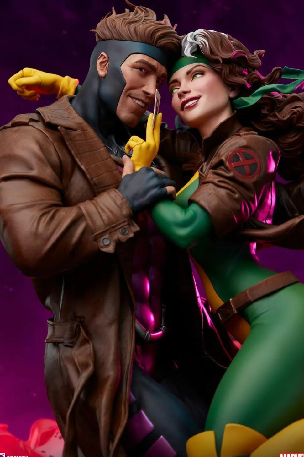 X-Men - Rogue & Gambit 18" Statue