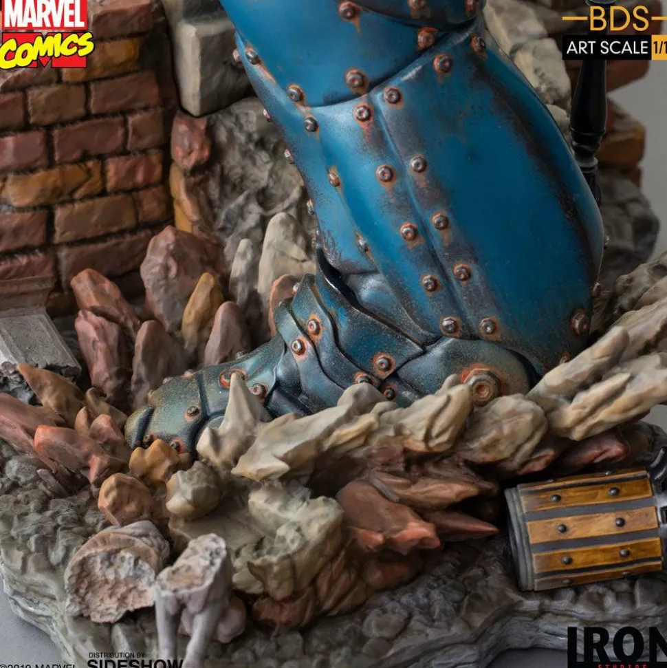 X-Men - Sentinel 1/10th Scale Diorama Statue