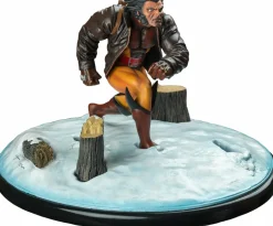 X-Men - Wolverine in Snow Premier Collection 9” Statue