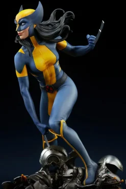 X-Men - Wolverine: X-23 Uncaged Premium Format Statue