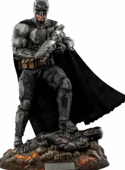 Zack Snyder's Justice League (2021) - Batman Tactical Batsuit Version 1/6th Scale Hot Toys Action Figure