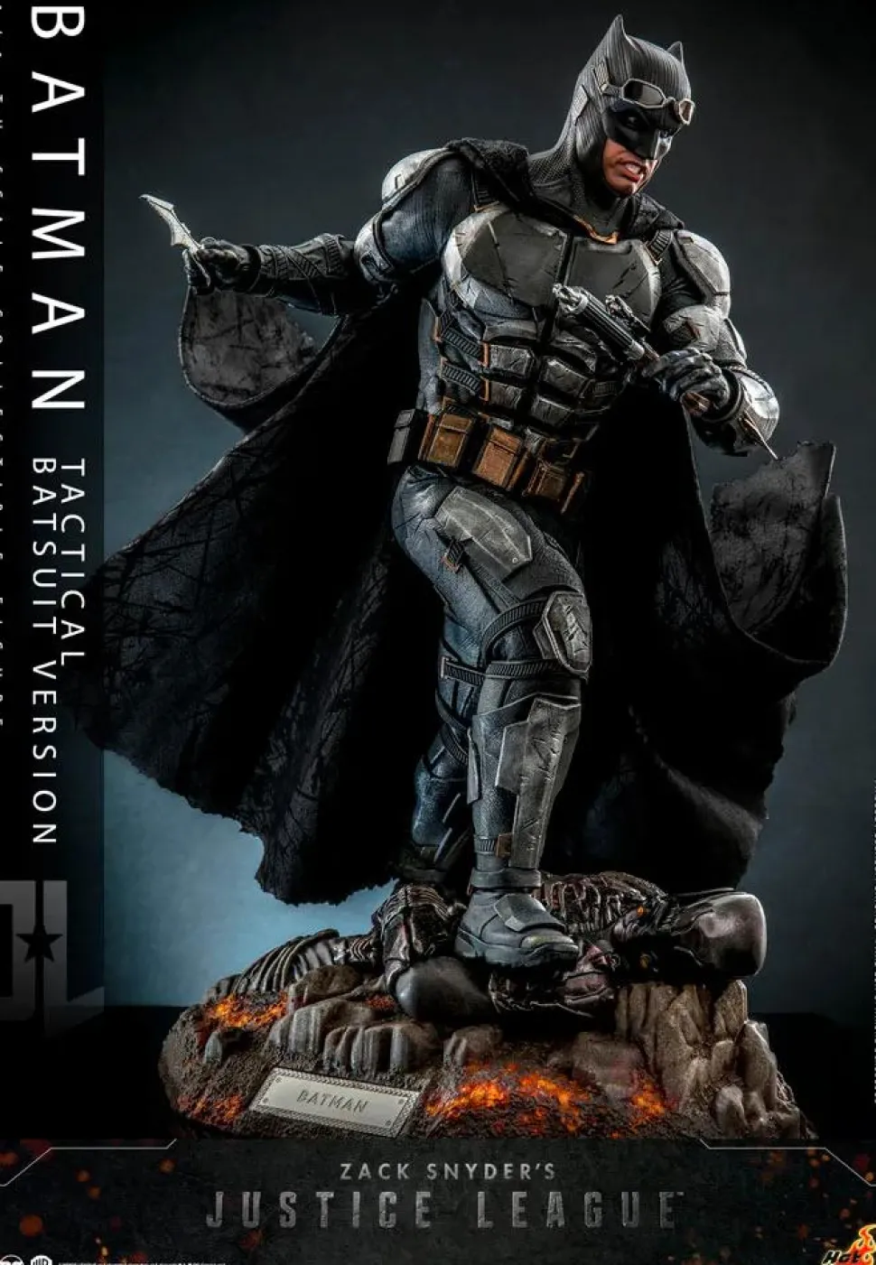 Zack Snyder's Justice League (2021) - Batman Tactical Batsuit Version 1/6th Scale Hot Toys Action Figure