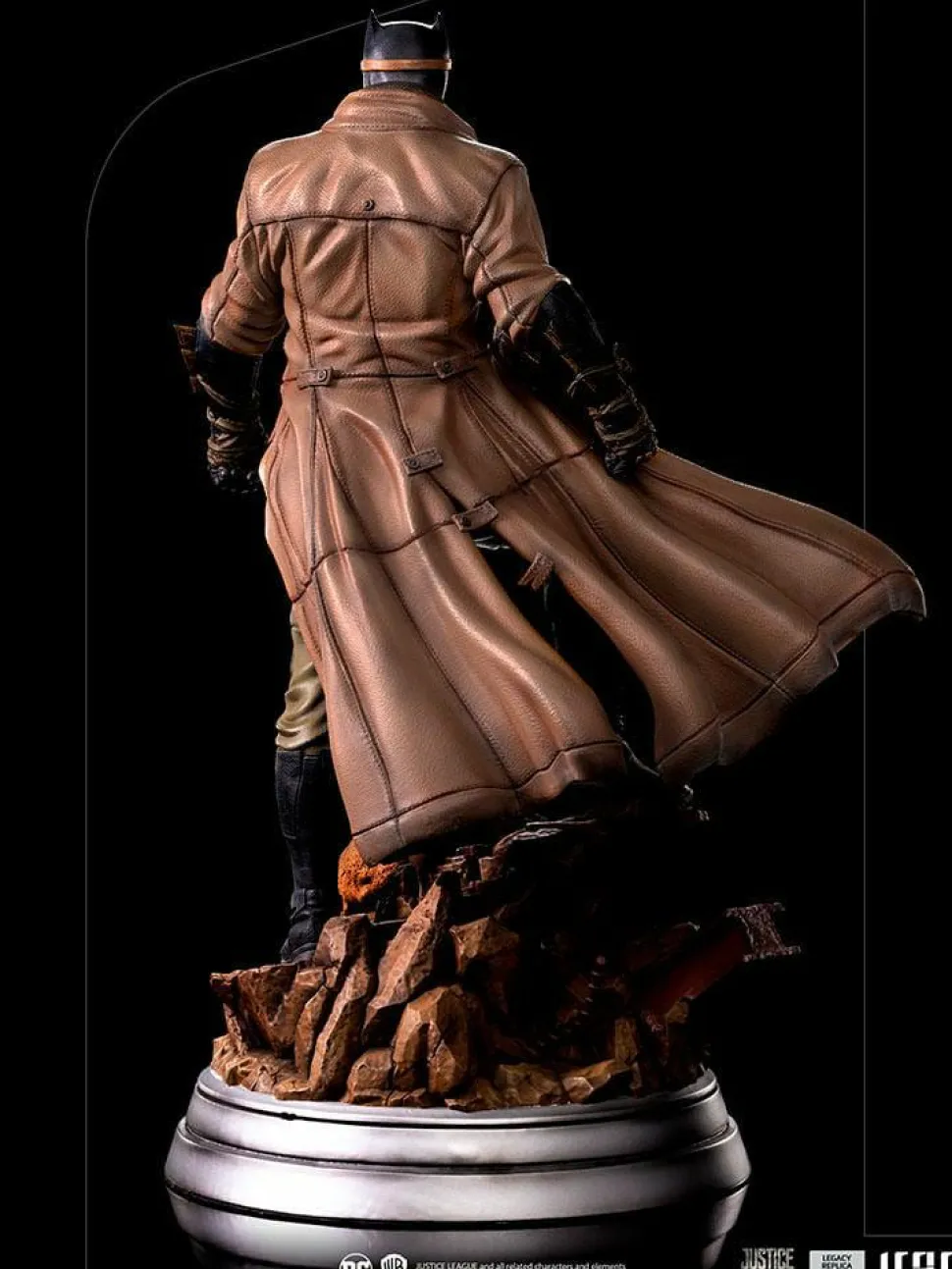 Zack Snyder’s Justice League (2021) - Batman Knightmare 1/4 Scale Legacy Statue